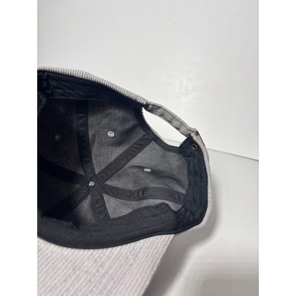 Ugly Mugs Flat Bill Hat Baseball Cap Corduroy Gray Embroidered Snapback OS - Picture 3 of 3